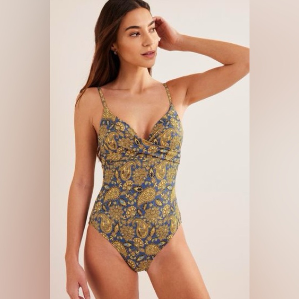 NWOT BODEN Gold Capri Cup-Size Swimsuit Paisley Print S0280 Size 32D